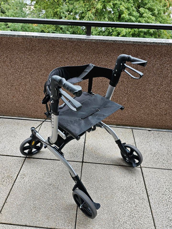 Gehhilfe Rollator Senioren Aluminium 6-fach höhenverstellbar in Bad Rothenfelde