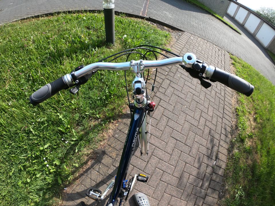 Edel Damenfahrrad CONTOURA Modell Parma in Siegen