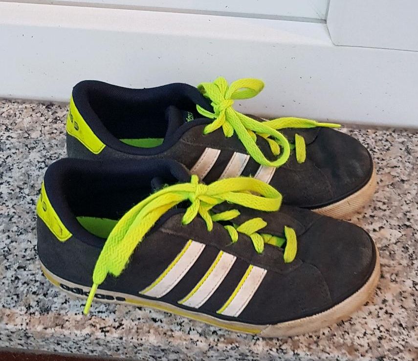 ♡Schuhe/Sportschuhe/Sneaker Adidas Neo Größe 35♡ in Nordrhein-Westfalen -  Sassenberg | Gebrauchte Kinderschuhe Größe 35 kaufen | eBay Kleinanzeigen  ist jetzt Kleinanzeigen