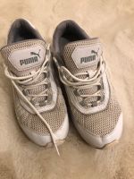 Schuhe Turnschuhe Puma Gr. 42 weiß Nordrhein-Westfalen - Kempen Vorschau