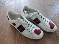 Gucci Ace Sneaker weiß mit Herz, Größe 39, wie neu, OVP, NP 500€ München - Altstadt-Lehel Vorschau