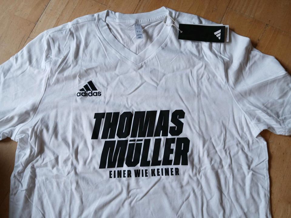 Thomas Müller Adidas Einer wie keiner Weltpremiere shirt in München