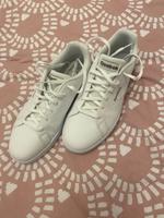 ungetragene Reebok Sneaker, weiß, 38, Niedersachsen - Weyhe Vorschau