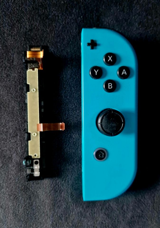 Original Nintendo Switch Kontroller einzel in Blau in Bad Dürkheim