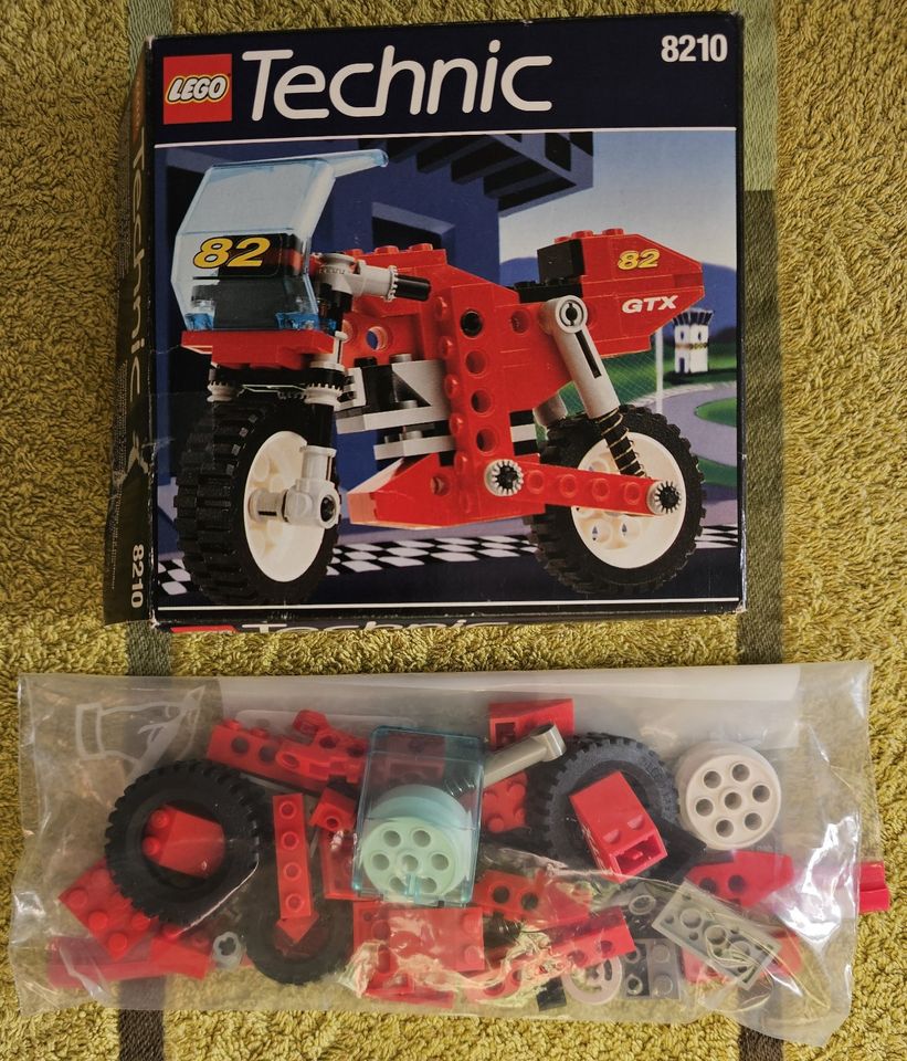 Lego Technic 8210 Motorrad Technic OVP in Leipzig