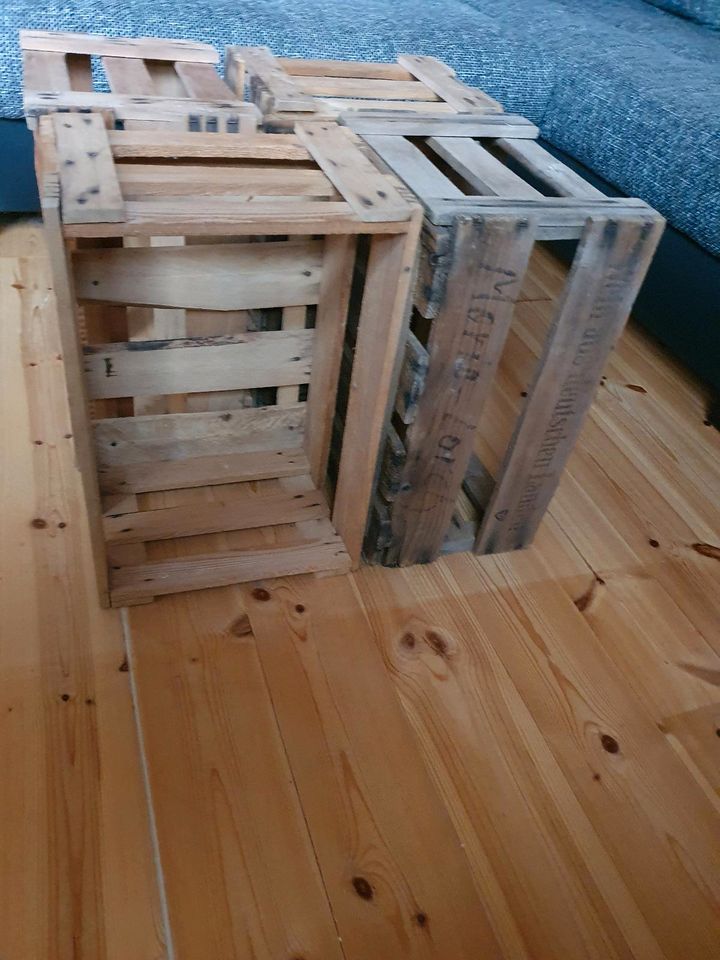 4 Weinkisten Holz,Originale Wein kiste,Couchtisch,Wohnzimmertisch in Twistetal