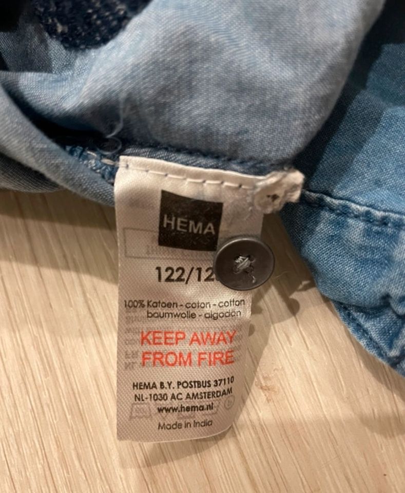 Jeanskleid Hema neuwertig 122/128 in Rheinstetten