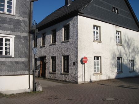 Seltene Gelegenheit: Denkmalgeschütztes Wohn- & Geschäftshaus im Zentrum von Balve zu verkaufen! in Balve