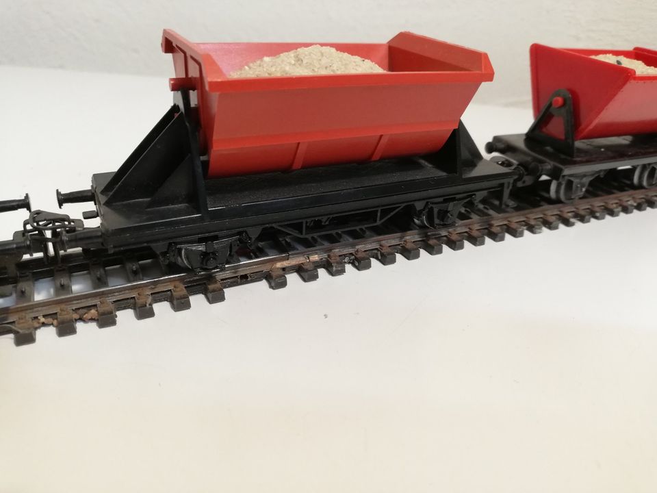 Märklin H0 4513 4413 Kipplore Kipp-Schüttgutwagen m.Sand 3 Stück in Neuwied