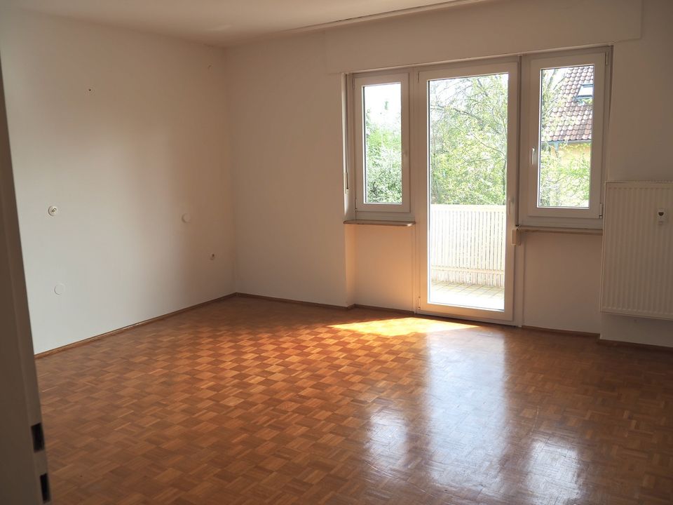 Zweifamilienhaus mit Einliegerwohnung im DG in 90513 Zirndorf in Zirndorf