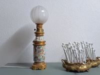 Tischlampe antik um 1900 Chinoiserie Petroleumlampe elektrifizier Dresden - Dresden-Plauen Vorschau