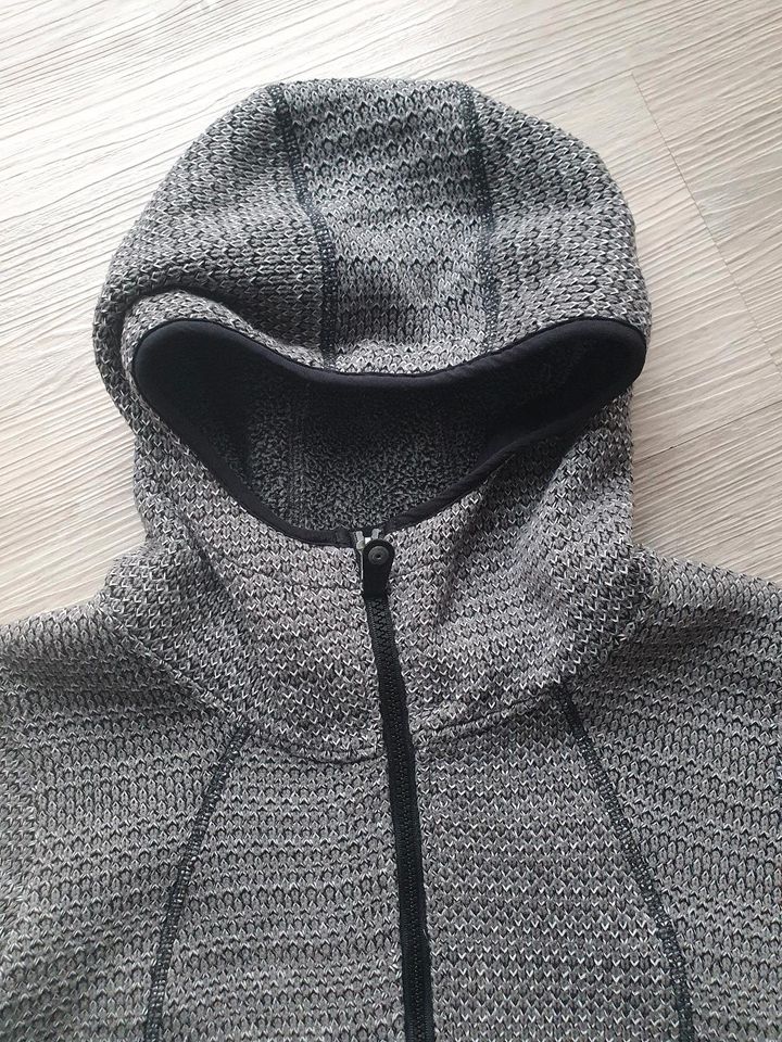 Übergangsjacke von Bench, Gr. S, schwarz meliert in Karlsbad