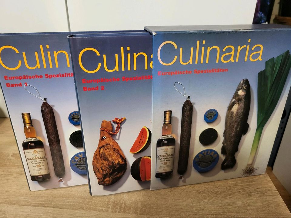 Kochbücher "Culinaria" im Schuber in Alsdorf