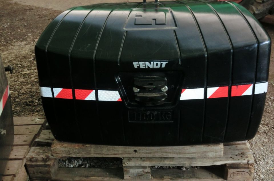 1100kg Frontgewicht Heckgewicht New Generation kein Fendt in Merzig