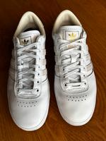 NEU Adidas Sneaker PUIG in weiß-gold Thüringen - Jena Vorschau