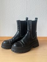 Stradivarius Boots Gr. 36 - sehr guter Zustand Nordrhein-Westfalen - Kürten Vorschau