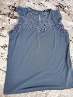 schickes Shirt mit Spitze Thüringen - Benshausen Vorschau