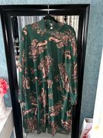 Neues Kleid Bayern - Bayreuth Vorschau