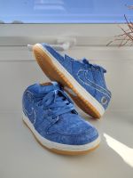 Nike SB Dunk Low Rivals Pack (East) München - Pasing-Obermenzing Vorschau