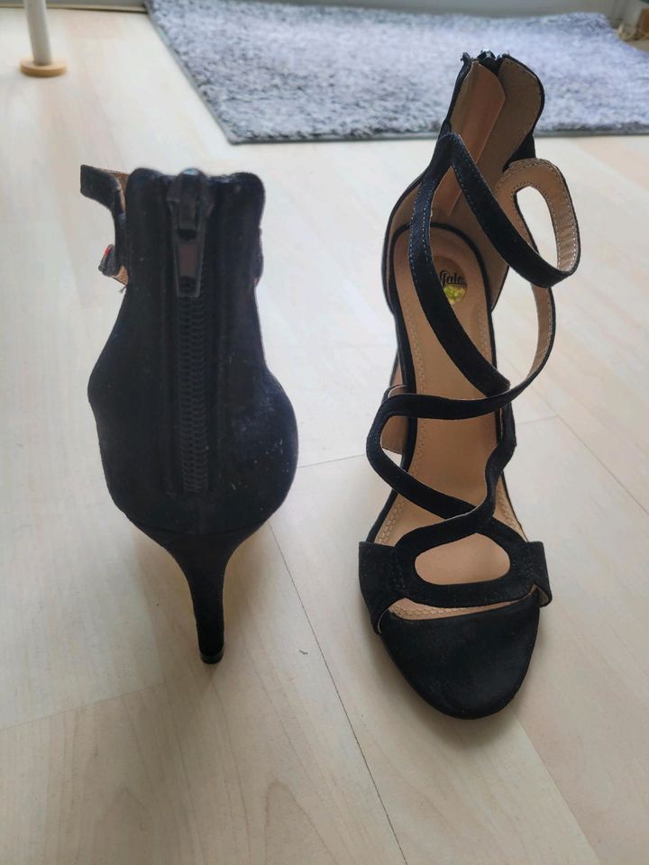 BUFFALO PUMPS / SANDALETTEN / HIGH HEELS NEU SCHWARZ in Hagen