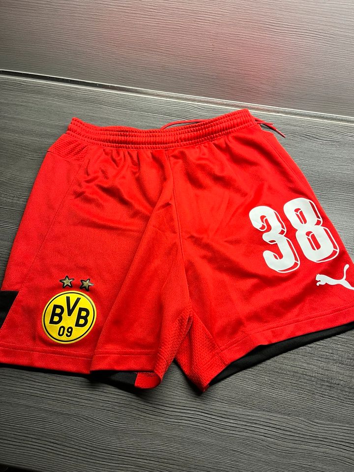 Original BVB Torwart Trikot Set gr. 164 mit Autogrammen in Herne