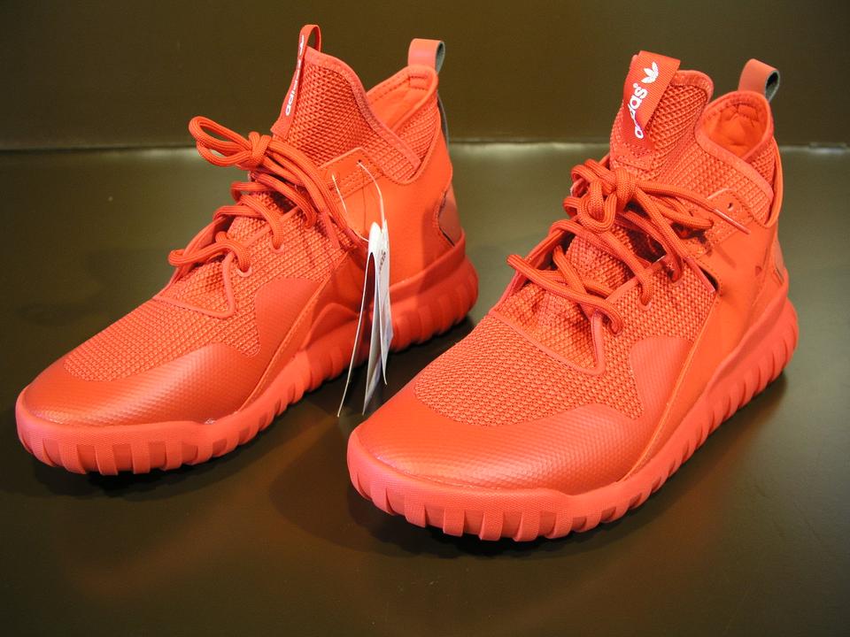 Adidas tubular vs y3 hotsell