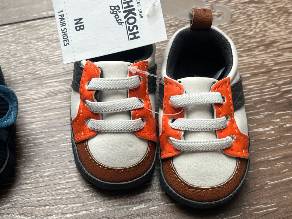 Oshkosh Baby / Newborn Schuhe 3 Paar – Gr. 0 in Hamburg