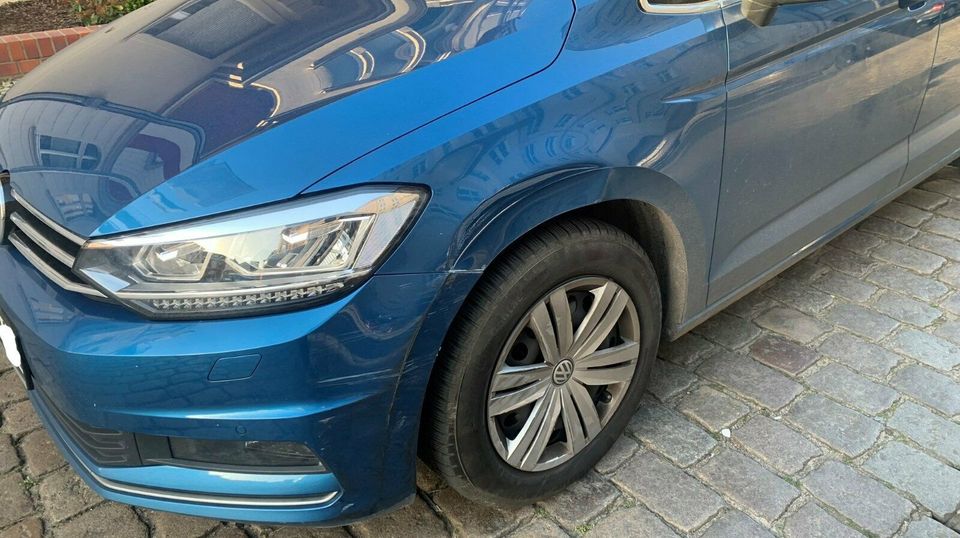 Kfz Schadengutachten, Parkplatzschaden, Unfallgutachten Gutachter in Rathenow