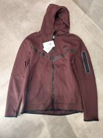 Nike Tech Fleece Jacke Gr. M NEU braun Aachen - Aachen-Mitte Vorschau