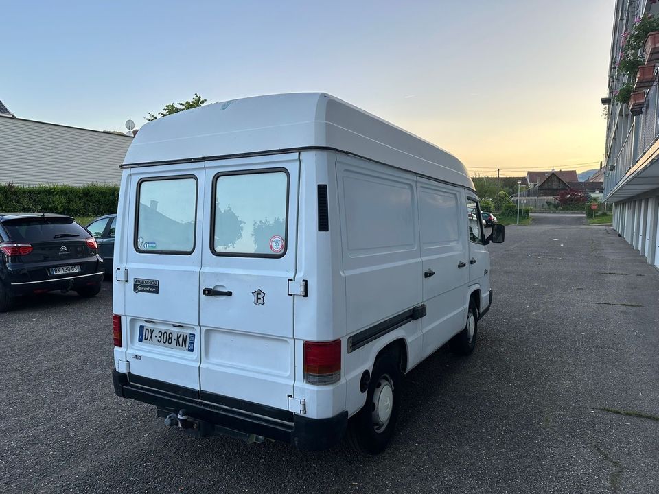 MB 100 Sprinter 240 Diesel in Rosenheim