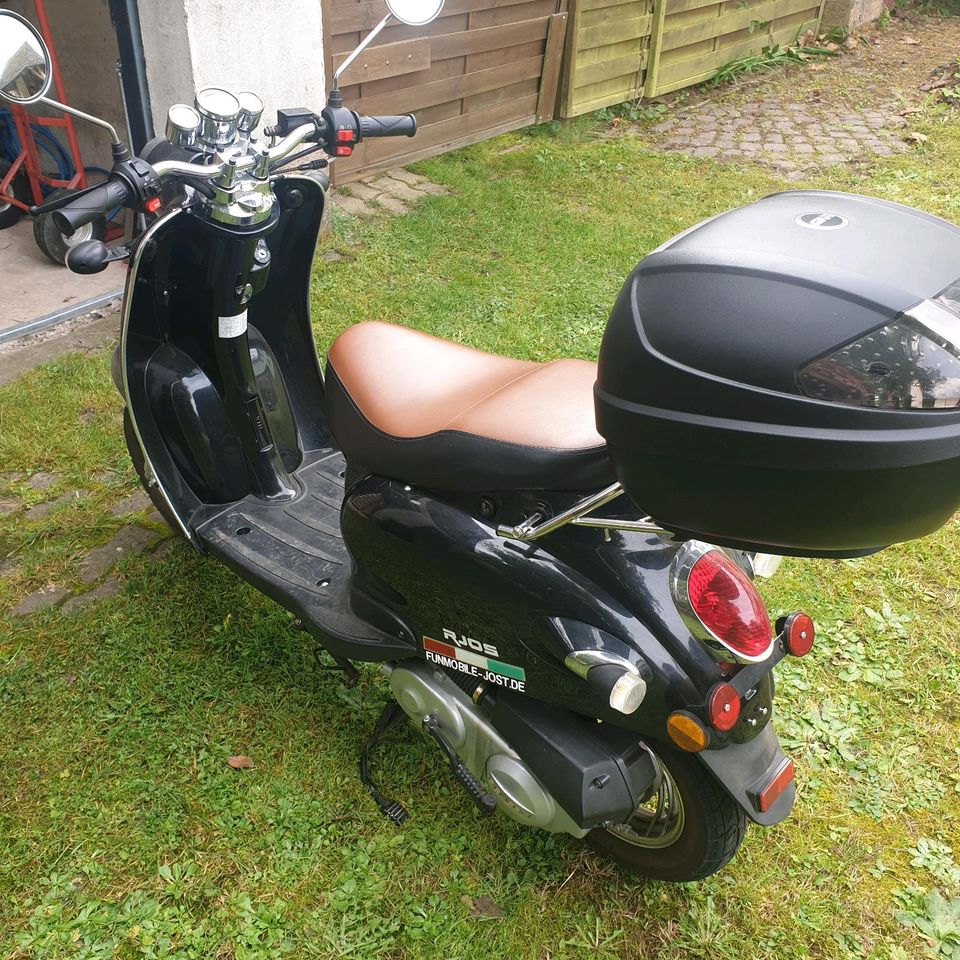 Roller 50ccm in Morbach-Wederath