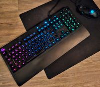 Logitech Gaming Tastatur, Maus & Mauspad RGB Beleuchtung Hessen - Griesheim Vorschau