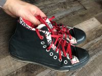 Converse (red) schwarz weiß rot doppelt 41,5 / 8 Hessen - Solms Vorschau