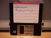 Diskette Lateinische Ausgansschrift Font Retro Computer Nordrhein-Westfalen - Nettetal Vorschau