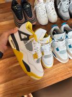 Jordan 4 in EU42 München - Schwabing-Freimann Vorschau