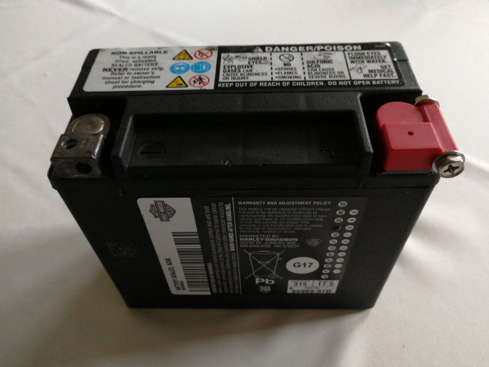 Harley AGM Batterie 17,5 AH Softail Dyna 66000207A 65989-97D
