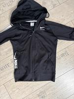 Nike Sweatshirt Gr. S. Niedersachsen - Nottensdorf Vorschau