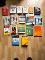 Bücherpaket Schule Mathe, Deutsch, Wirtschaft (18 Stück) Stuttgart - Stuttgart-West Vorschau