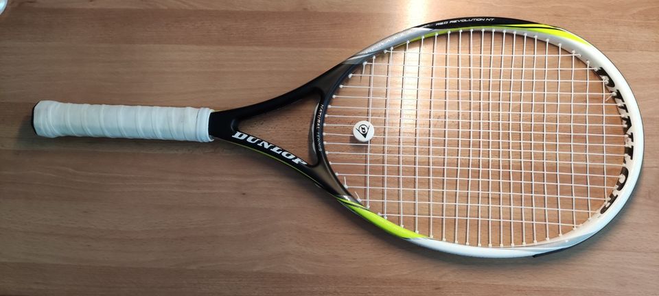 Dunlop Natural Tennis Aero Skin Tennisschläger in Blankenfelde-Mahlow