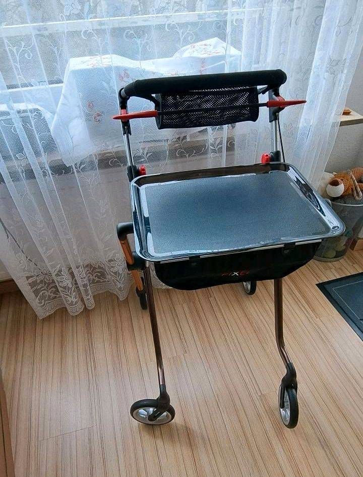 REHASENSE Indoor Rollator Pixel Neuwertig in Laatzen