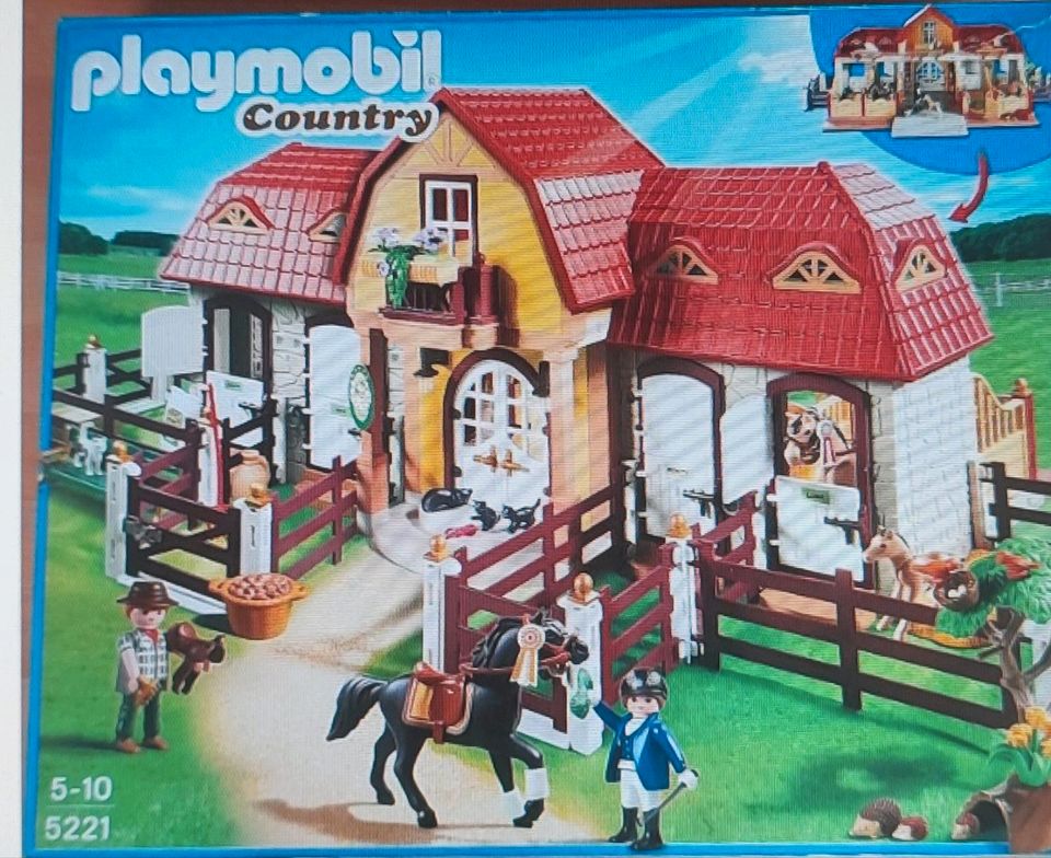 Playmobil großer Reiterhof mit Paddocks 5221 + 3 Pferdeboxen in Erkrath