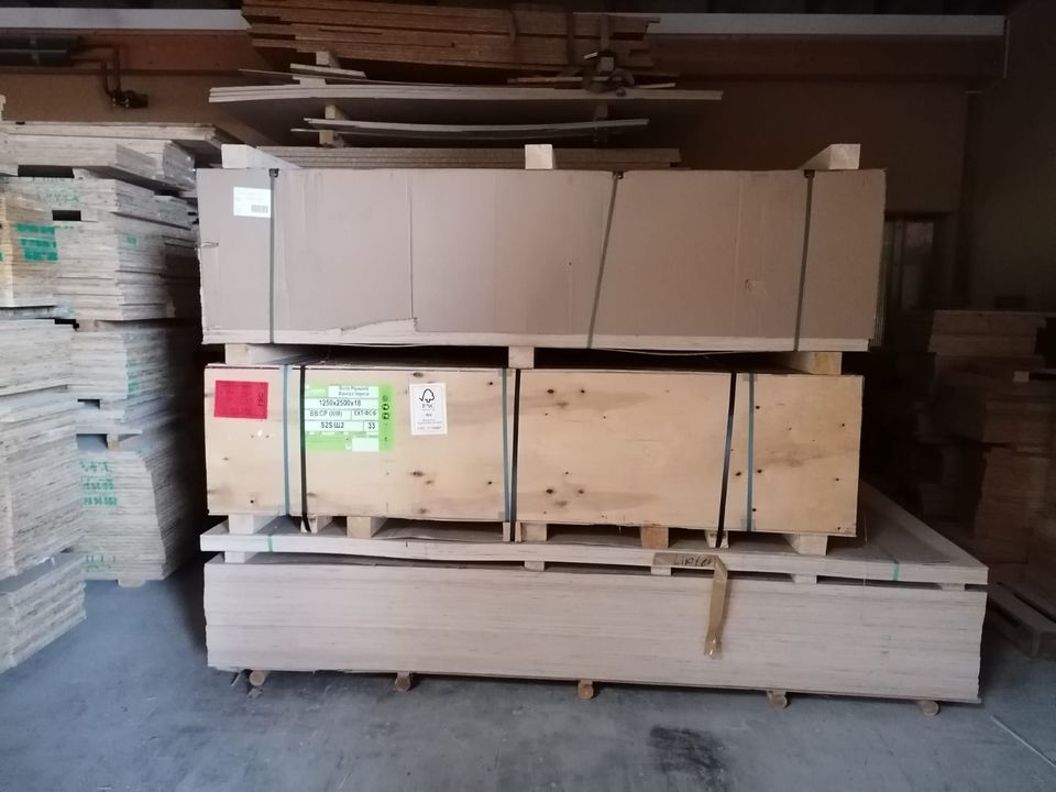 Birke Multiplexplatten / Siebdruckplatten / Sperrholzplatten in Pretzfeld