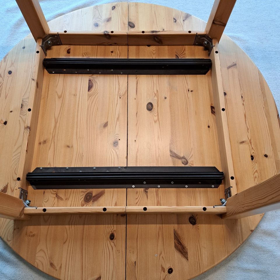 Tisch Weichholz variabel klein und rund bis groß und oval in Schwerte