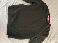 Verkaufe schwarzen Tommy Hilfiger Pullover Größe M Bielefeld - Stieghorst Vorschau