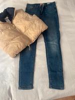 Set aus Weste neu und Jeans neuwertig Brandenburg - Blankenfelde-Mahlow Vorschau
