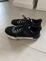 UA Under Armour Sportschuhe Gr. 38 (37) Hessen - Dieburg Vorschau