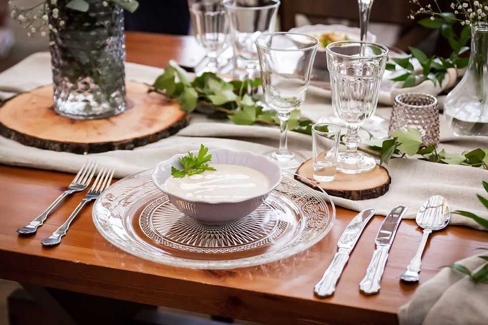 Platzteller mieten Hochzeit Verleih Glasteller Vintage Teller in Bielefeld