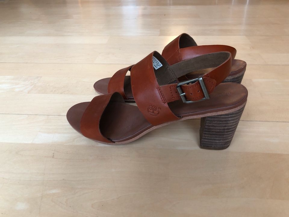 Timberland Damensandalen Leder Gr 42, wie neu in Frankfurt am Main