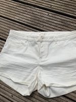 H+M Shorts herrliche kurze Jeans Hose 42 weiß NEU Niedersachsen - Vrees Vorschau