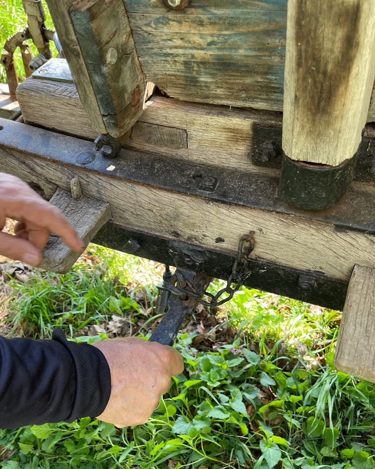 Einachs Anhänger Karre 1,5t Aufladung ANTIK kippbar TOP in Grafschaft